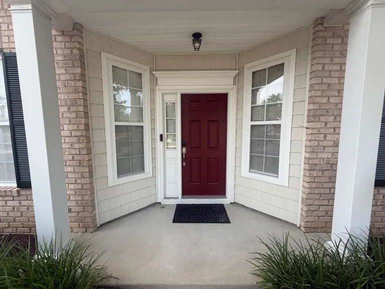 5301 Brinsley Ln — Photo 3