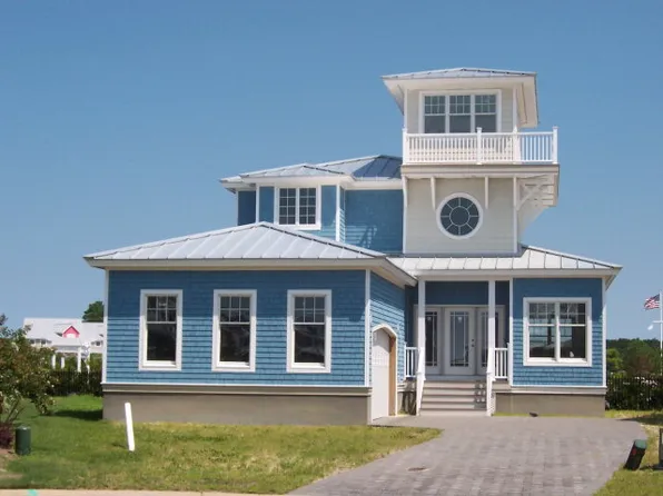 5 Kings Ct, Cape Charles, VA 23310