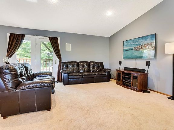 Main floor great room with vaulted ceilings