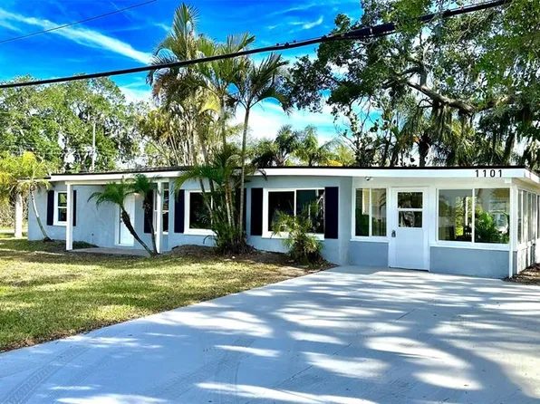 1101 Canal St, Ruskin, FL 33570