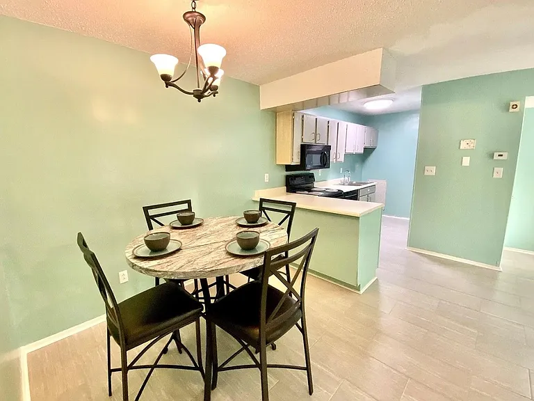 6603 Willow Pointe Dr NW #F — Photo 3
