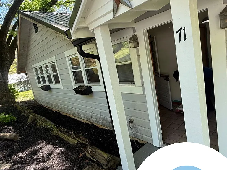 71 Emily Dr — Photo 1