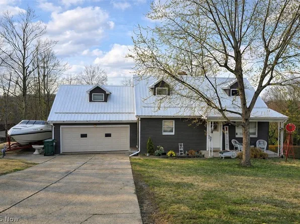 721 Longvue Dr, Wintersville, OH 43953