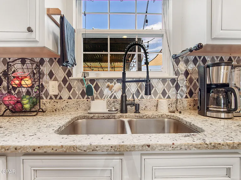 2428 Causeway Manor Ct — Photo 10