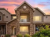 9077 E Phillips Ln