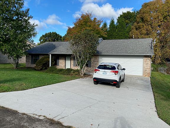 2nd image of 4517 Hooks Ln