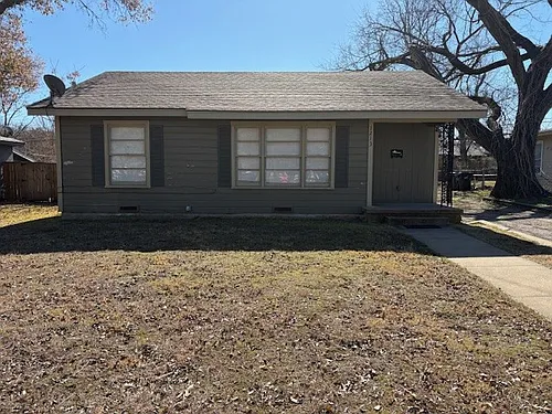 1213 Bowie Dr Photo 1
