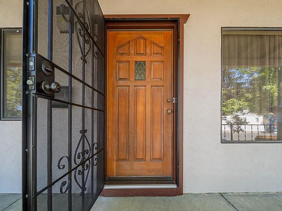 2nd image of 712 Elmwood Avenue