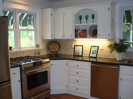 New Slab Granite & Onyx Kitchen