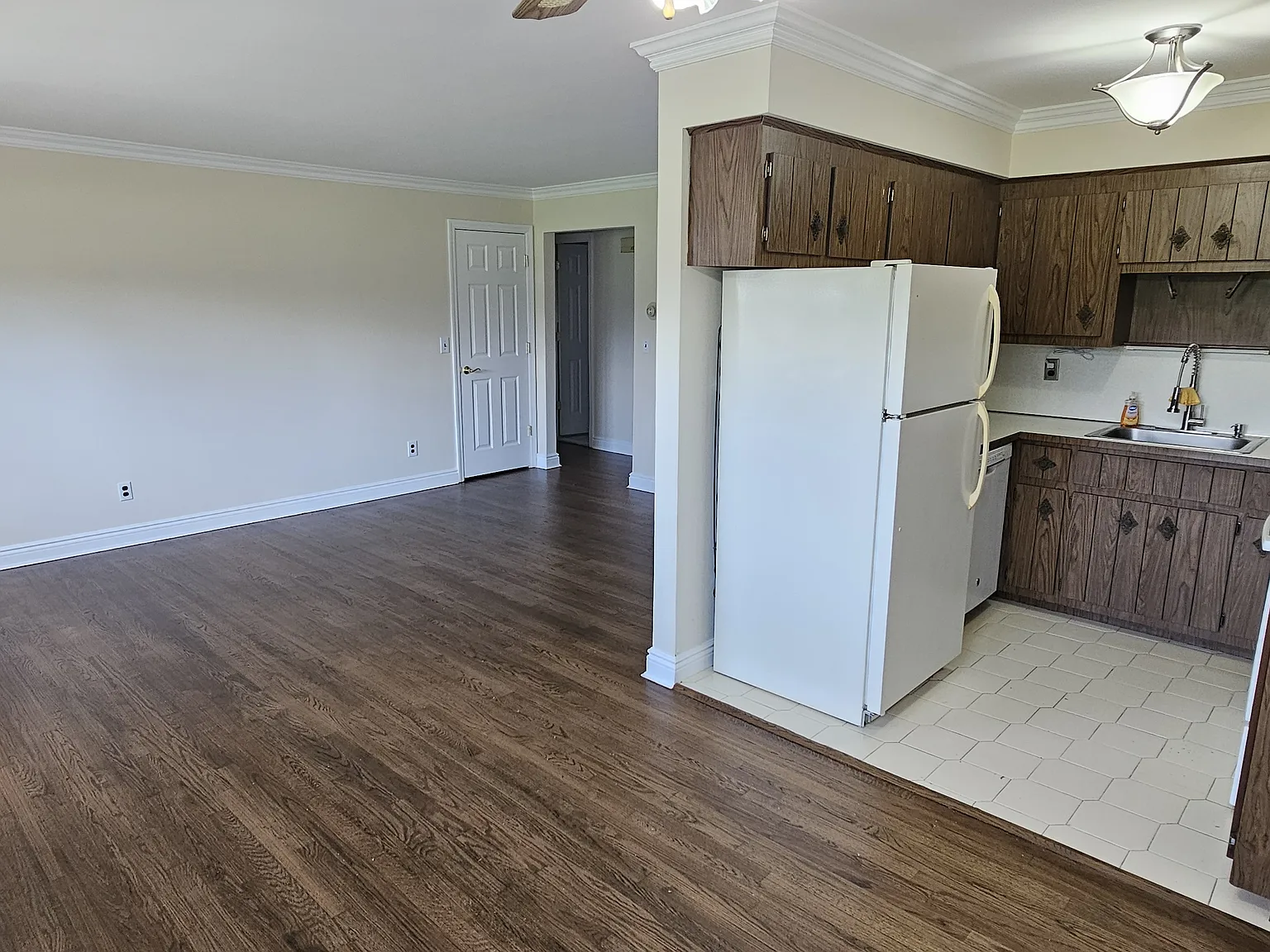 1 bed, 750 sqft, $1,925 — Photo 2
