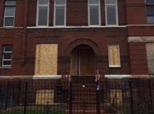 3835 S Calumet Ave, Chicago, IL