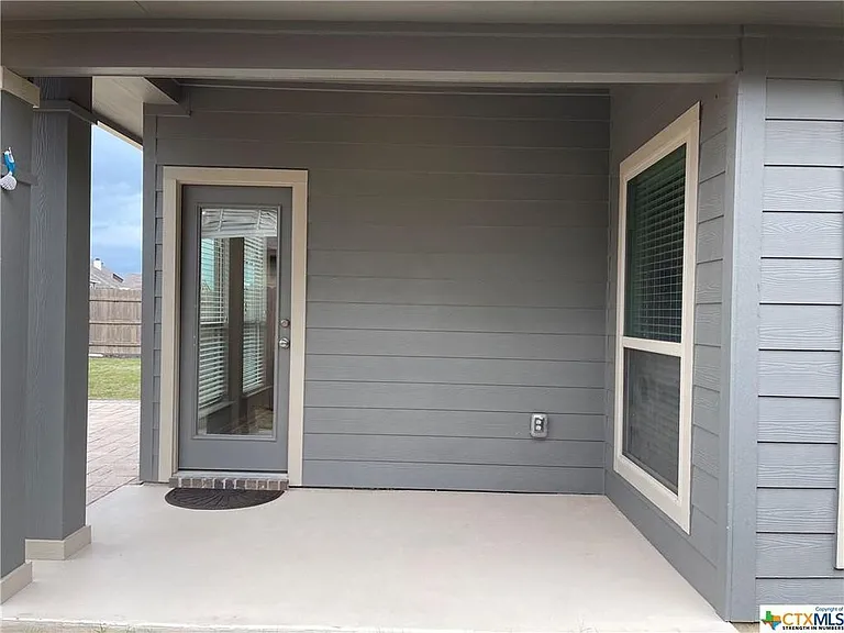 8218 Northgate Loop — Photo 14