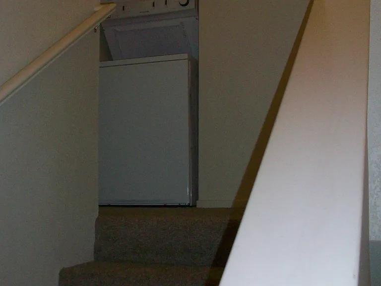 1033 Ralston St #4 — Photo 2