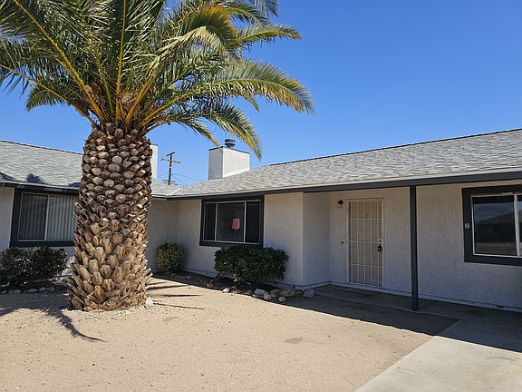 Front Entrance apartment