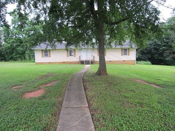 2nd image of 581/583 Maplewood Ln