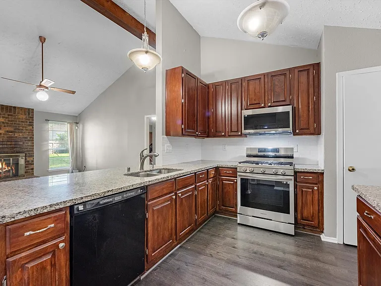 4202 W Peachfield Cir — Photo 4