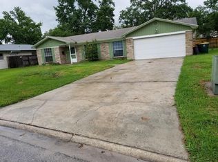 7925 Jolliet Dr, Jacksonville, FL 32217