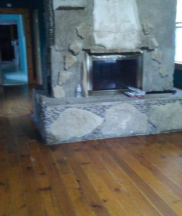 1st image of 2820 Montgomery St
