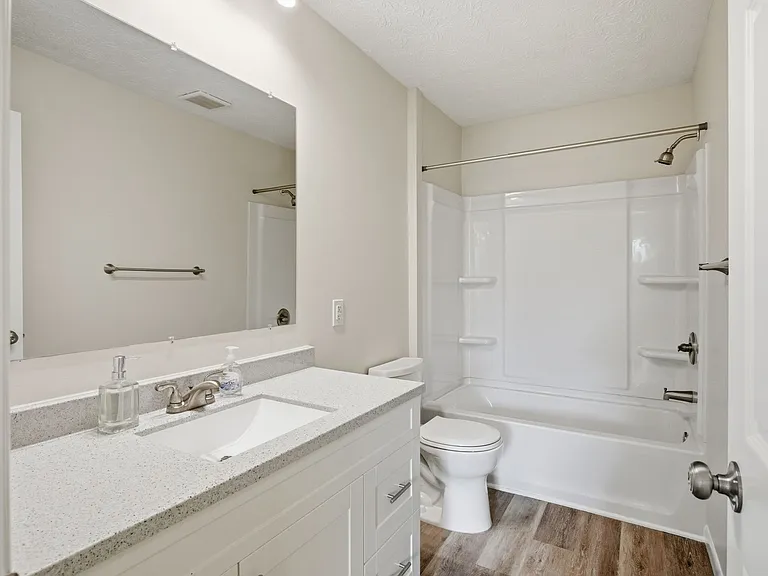 2895 Spring Hill Dr — Photo 15