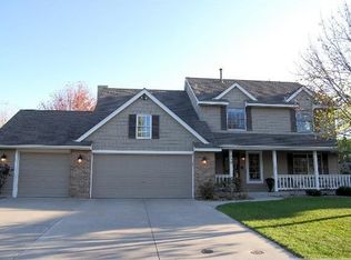 738 Camberwell Dr, Eagan, MN 55123