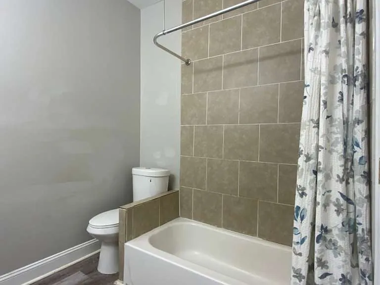 730 N Edgewood St — Photo 34