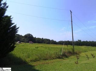 7211 Parris Bridge Rd, Chesnee, SC 29323