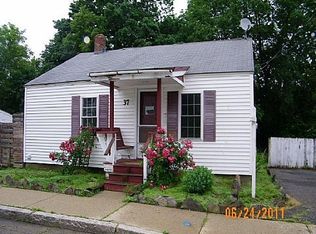 37 Perham St, Nashua, NH 03064
