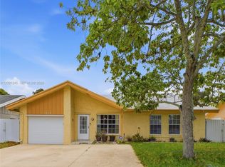 North Lauderdale Village, North Lauderdale, FL 33068