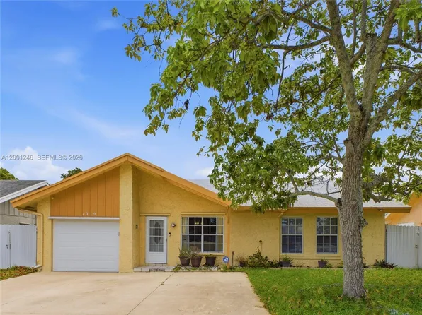 1319 SW 74th Ave, North Lauderdale, FL 33068