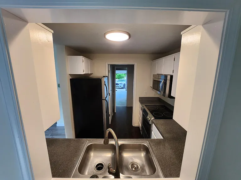 15477 SW Donna Ct — Photo 10