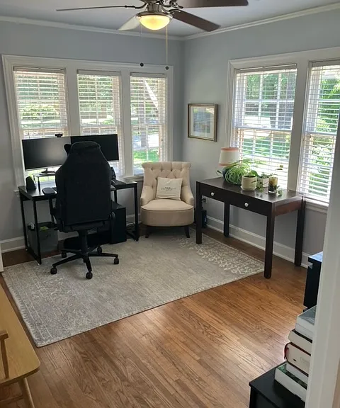 Bedroom 2 or office space