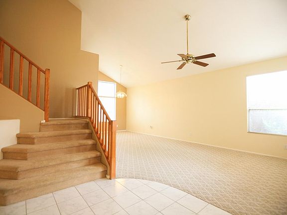 4th image of 1414 E Goldenrod St