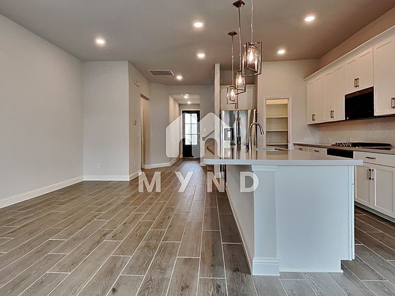 2nd image of 6423 Pomegranate Blossom Dr