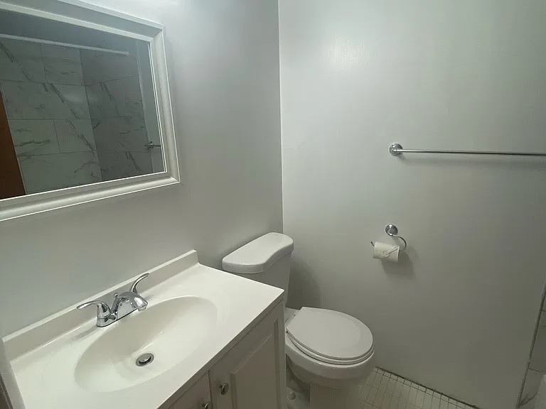 1816 Bergen St #2 — Photo 5