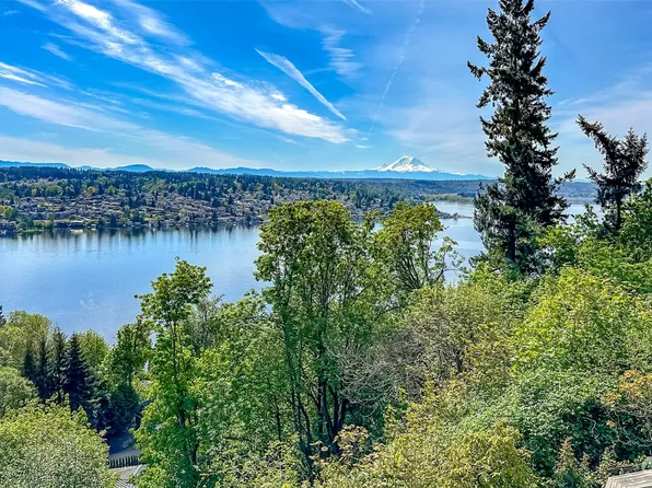 7714 89th Place SE, Mercer Island, WA 98040