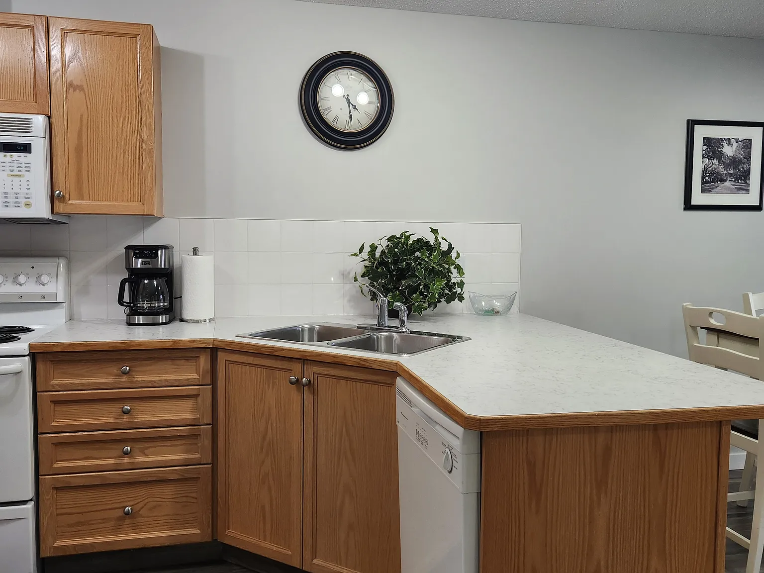 1 bed, 700 sqft, $2,495 — Photo 3