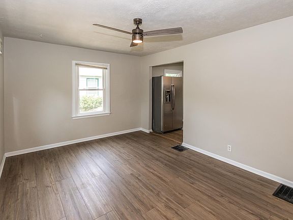 4th image of 1707 N Leland Ave