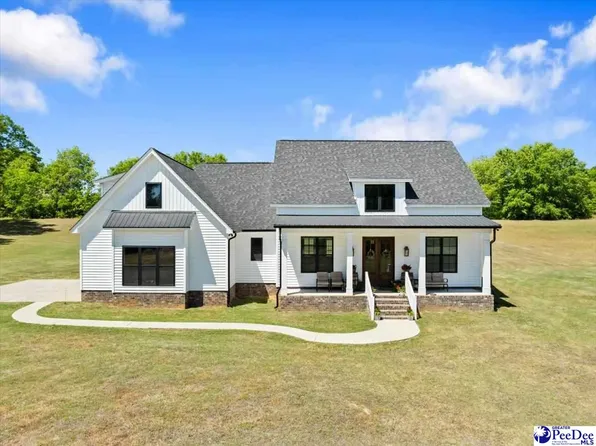 2410 N Rolling Rd, Hartsville, SC 29550