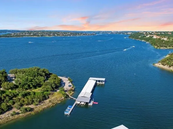 2107 Chisholm Trl, Spicewood, TX 78669