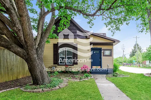 2102 Shelby St Photo 1