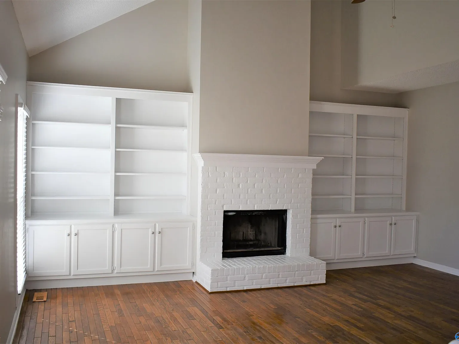 3 bed, 2.5 bath, 1780 sqft, $1,700 — Photo 2