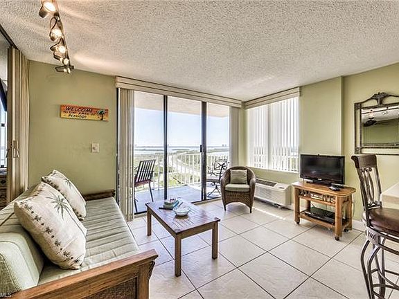 4th image of 8701 Estero Blvd Penthouse 7