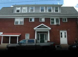 405 16th St APT 202, Huntingdon, PA 16652