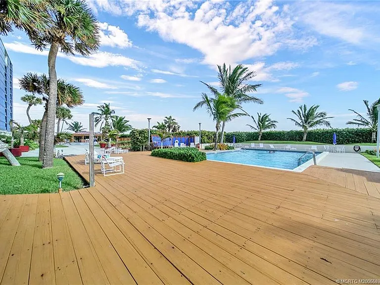 10410 S Ocean Dr #308 — Photo 24