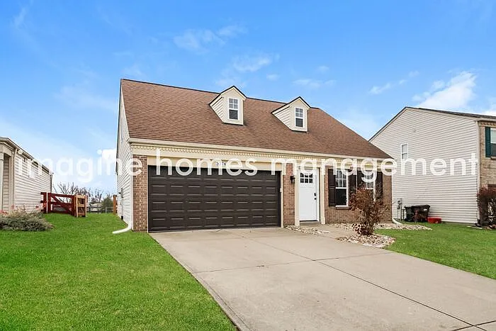 3 bed, 2.5 bath, 1450 sqft, $2,250 — Photo 2