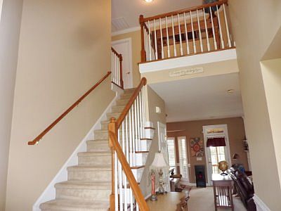 2-Story Foyer