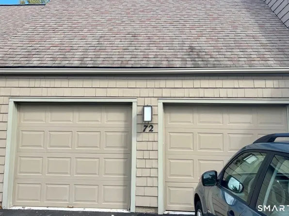 72 Timberwood Road #72, West Hartford, CT 06117