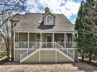 1513 Myers Park Dr, Charlotte, NC 28207