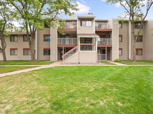350 Shelard Pkwy Unit 308, Saint Louis Park, MN 55426