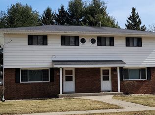 9029 17th Ave #9027, Kenosha, WI 53143